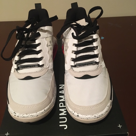 Jordan Max 200 "White Challenge" GS Size 6.5 - Picture 3 of 7